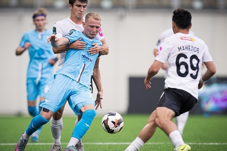 «Не верьте слухам. Я на своём месте». Обзор 1-го тура первенства Первой лиги