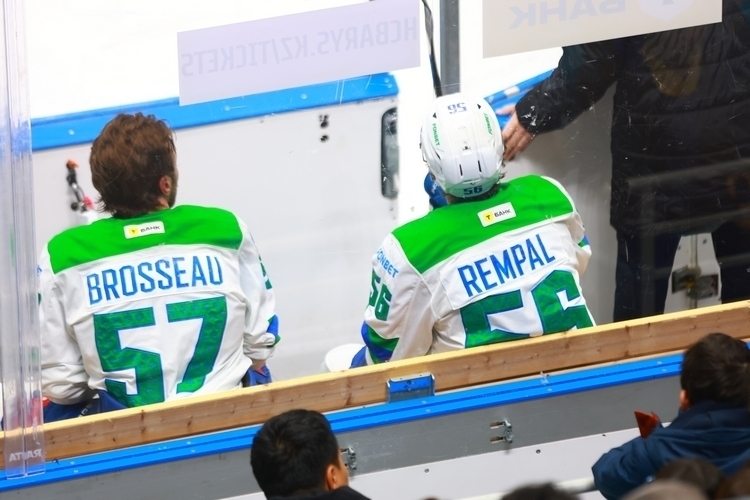 «Должны вытереть сопли и слёзы». «Салават Юлаев» проиграл в третий раз подряд и снова опустился на дно турнирной таблицы