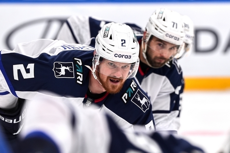 «В Казани будет непривычно сидеть на гостевой лавке». Журавлёв – об обмене, успехе «Торпедо» и Квартальнове