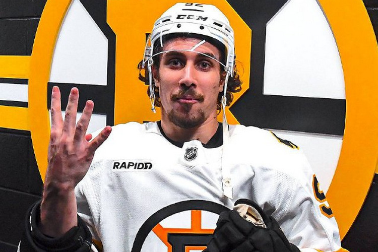 В НХЛ случился первый башкирский покер! Его оформил хоккеист, никогда не игравший в «Салавате Юлаеве» 