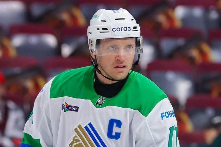 Панин не сыграет с «Авангардом». Он пропускает матч впервые в сезоне 