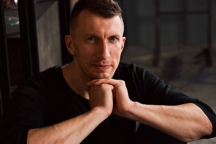 Бывший волейболист зарабатывал миллионы на «гвоздях», а теперь стал спортивным психологом. Интервью с Шестаком