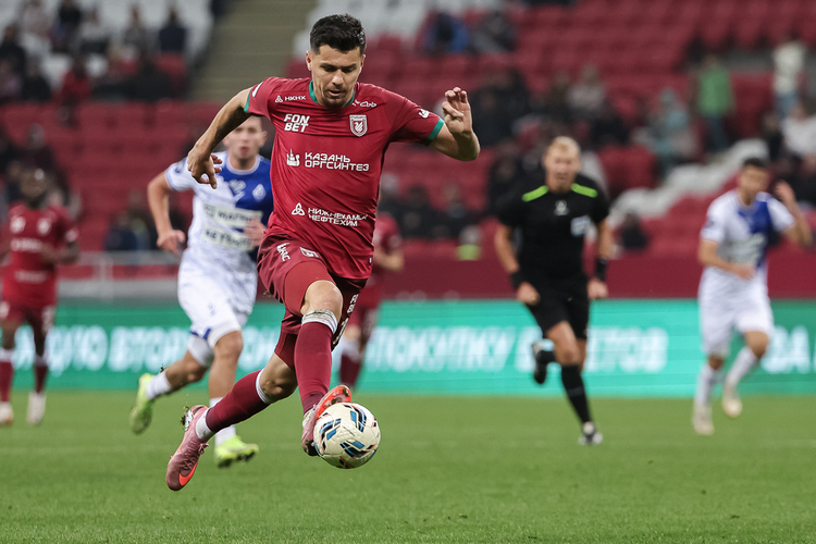 «Пора уже приходить на наши матчи!» «Рубин» обыграл махачкалинское «Динамо» на глазах у Минниханова