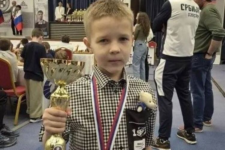 Казанский школьник стал чемпионом мира по шахматам