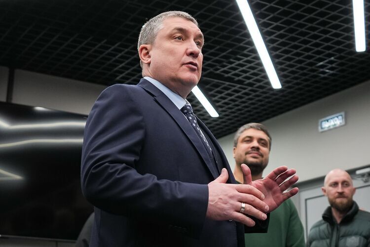 Спронг, Глотов, Джиошвили – кем «Ак Барс» может усилить состав?