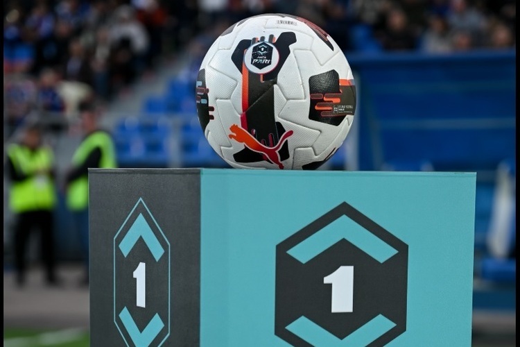 Главное в Первой лиге: «Факел» поменял тренера, КАМАЗ выпал из топ-5, «Нефтехимик» ожил