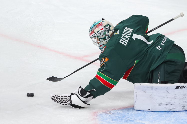 Бердин – в «Сибири», Корешков – в «Тракторе». Таблица переходов КХЛ