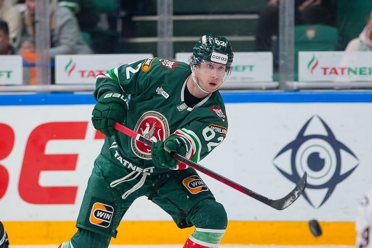 Топ-10 событий недели КХЛ: Хмелевский – в «Ак Барсе», Калинюк – в «Салавате Юлаеве», сумасшедшая форма «Нефтехимика»