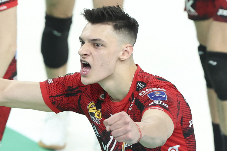 «Чивитанова» и «Перуджа» – в полуфинале чемпионата Италии, «Верона» впервые проиграла «Милану»