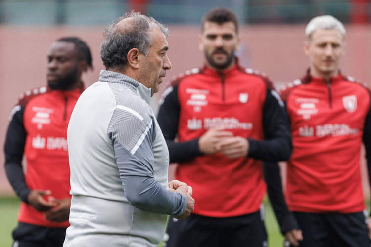 «Рубин» ждёт «Спартак» и рекорд на трибунах, а Рахимов – новичков в аэропорту