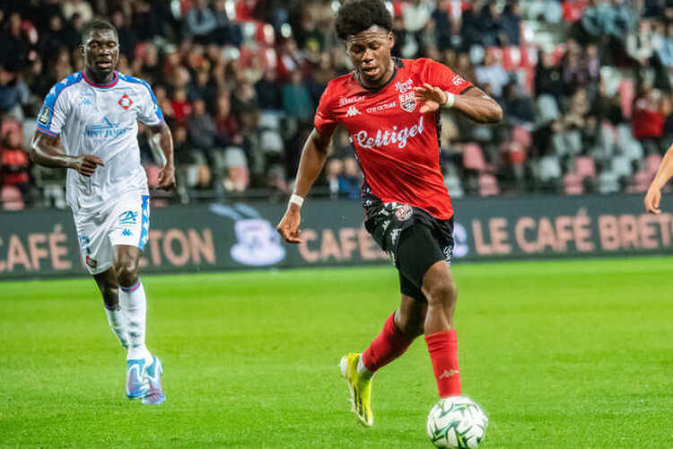 «Рубин» нашёл нападающего во Франции. Будет новым Даку? 