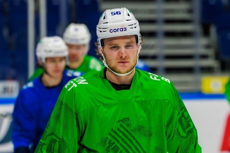 «В плей-офф не играют только мёртвые». «Салават Юлаев» готовится к «Локомотиву» без Евгения Кузнецова