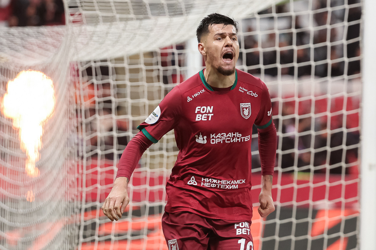 «Тем, кто рот открывает – положите туда булочку». «Рубин» выиграл у «Ахмата», но, похоже, потерял Даку