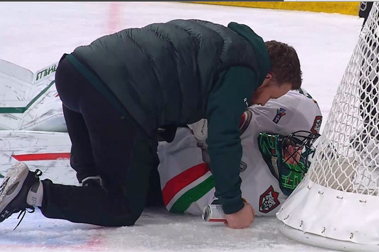 Забили, а через 15 секунд пропустили сами: первое поражение «Ак Барса» в серии с «Трактором»