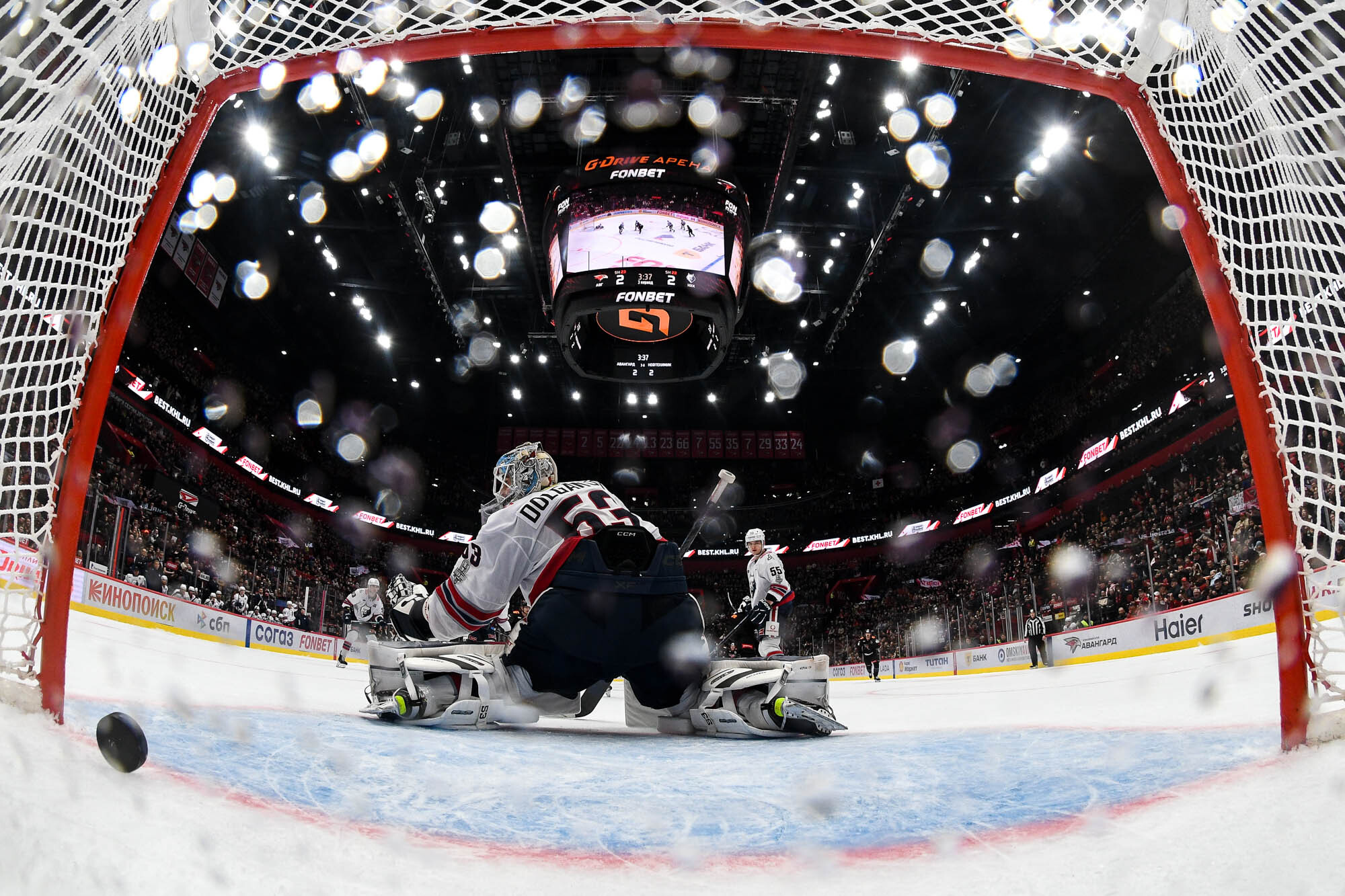 «Зачем волноваться и трястись?» Скромный «Нефтехимик» играет на равных с топ-клубом Востока