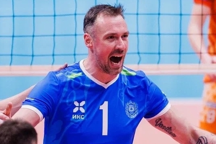 Состав «Кузбасса» пополнит блокирующий Филиппов