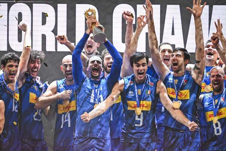 Италия сохранила чемпионскую корону, а лучший игрок финала скоро приедет в Россию