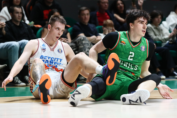 «Нам слишком хорошо платят, чтобы мы уставали». УНИКС стартовал с разгрома «Пармы»