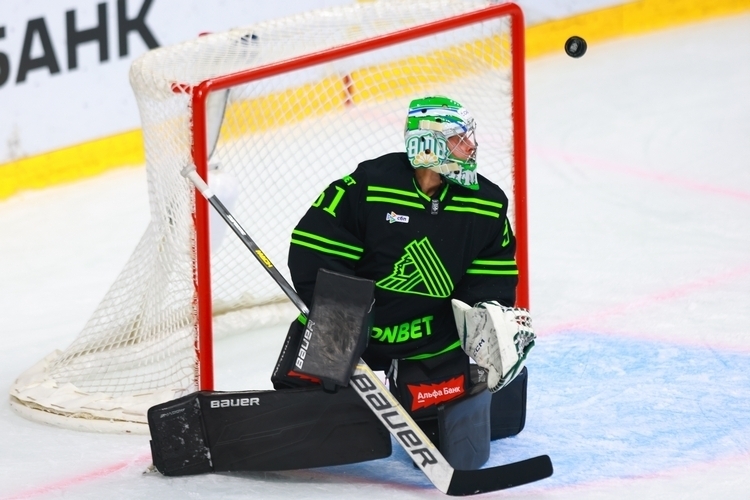 «Локо» прервал победную серию «Салавата Юлаева». Возвращение Самонова не помогло, а Радулов вновь забил в Уфе