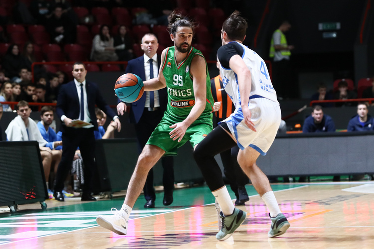 Магический дебют Шведа в УНИКСе: 11.11 сделал 11+11. А что будет против ЦСКА?