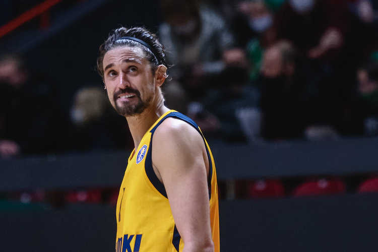 УНИКС планирует продлить контракт Алексея Шведа