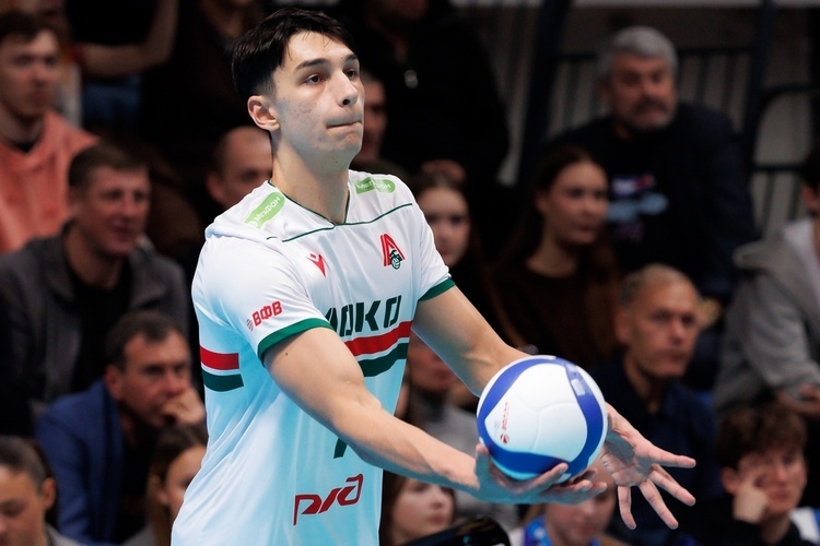 «Новосибирск для меня фаворит №1». «Локомотив» выиграл в Казани и стал единоличным лидером