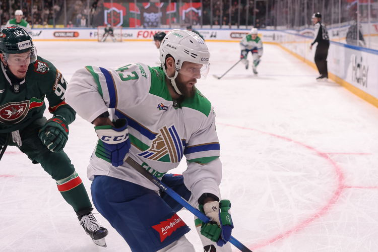 «Салават Юлаев» продлил контракты с Куликом и Родуолдом