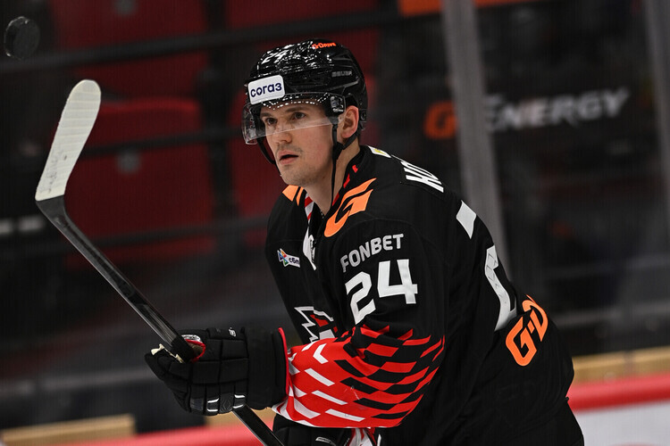 Последний день дедлайна в КХЛ: «Авангард» обменял Костина в ЦСКА, Спунер переходит в минское «Динамо»