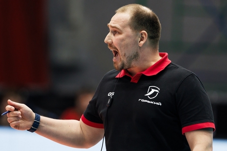 «Это беспредел». Дранишникова удалили в последнем матче сезона – он выдал эмоциональный спич о судьях