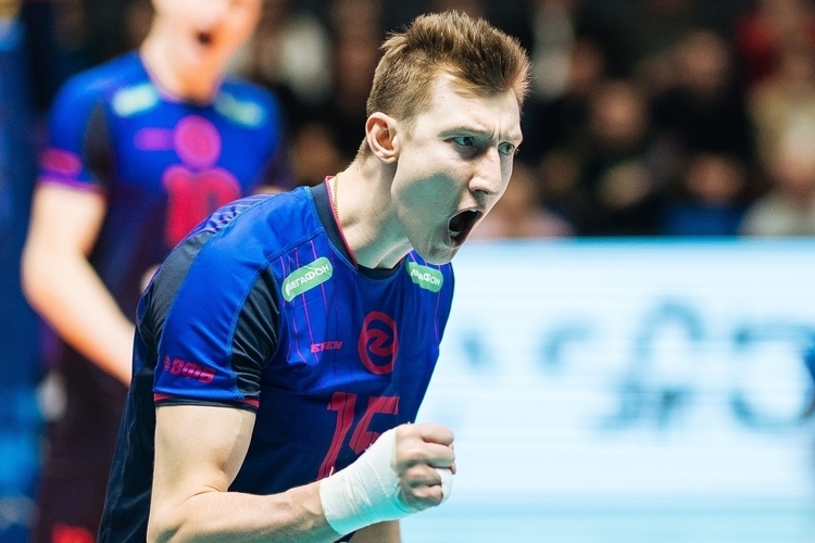 Костадинов сделал 6 эйсов за сет, судьям не хватало внимательности, а Волков обыграл (возможно) будущую команду. Итоги 16-го тура суперлиги