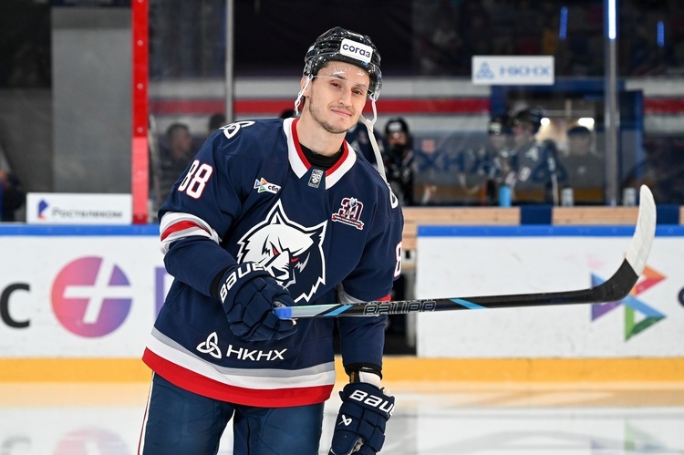 «Стоп, Лука вернулся?» Один день «Ак Барса» в Нижнекамске