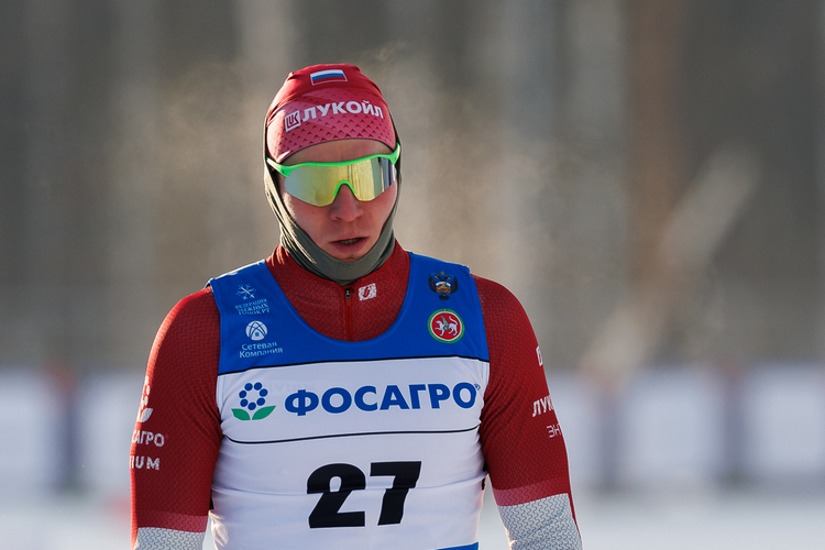 «Великие не должны сопли распускать». Большунов побеждает, Вяльбе танцует, а МОК больше не даёт нейтральный статус