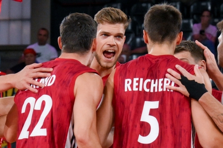 Волейболисты сборной Германии с 0:2 обыграли Болгарию в 1/8 финала Евро