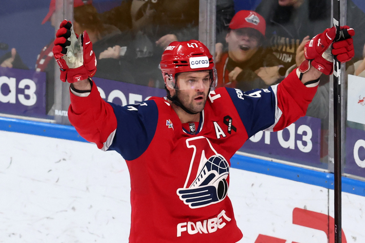 Гол и передача Радулова принесли «Локомотиву» вторую победу над «Салаватом Юлаевым»