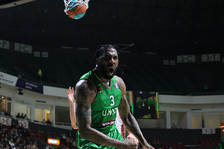 «Мы смазали столько трёхочковых! Это ужас!» УНИКС мчится к полуфиналу