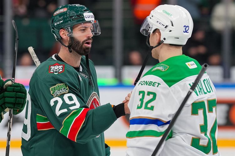 Топ-10 событий КХЛ: Тамбиев в штабе Ларионова, конфликт Квартальнова из-за Спунера, «Салават Юлаев» выиграл в Казани