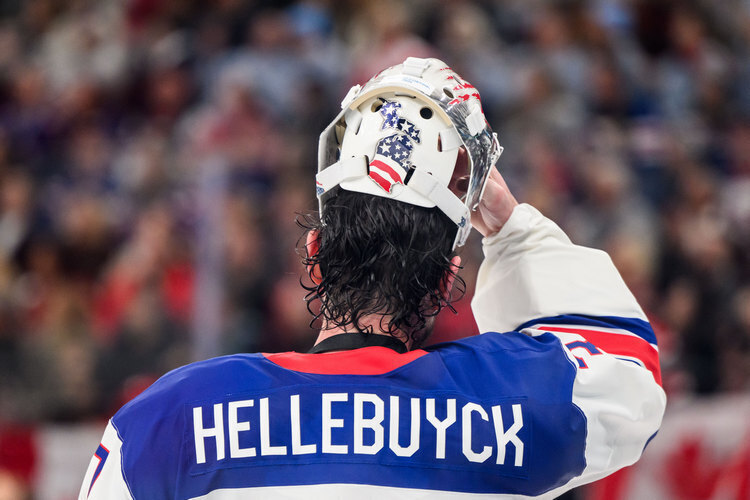 Хоккейная сборная США в овертайме обыграла Канаду и стала олимпийским чемпионом