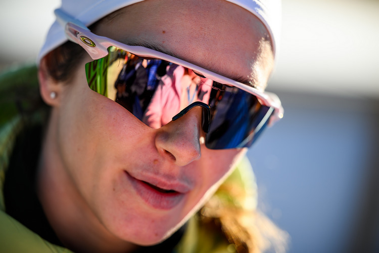 Непряева надела чужие лыжи во время олимпийского марафона