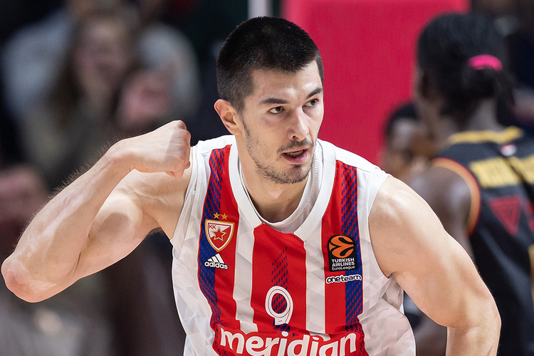 ЦСКА подписал сербского центрового Митровича